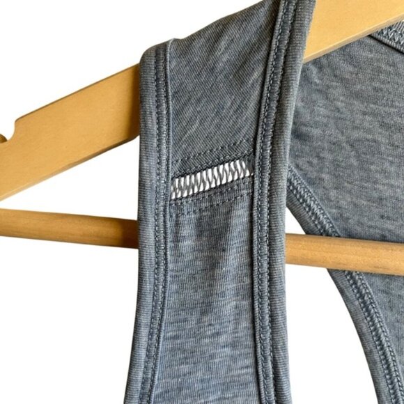 Lululemon Racerback Tank Top Size 6 Light Blue Gray - Picture 3 of 8